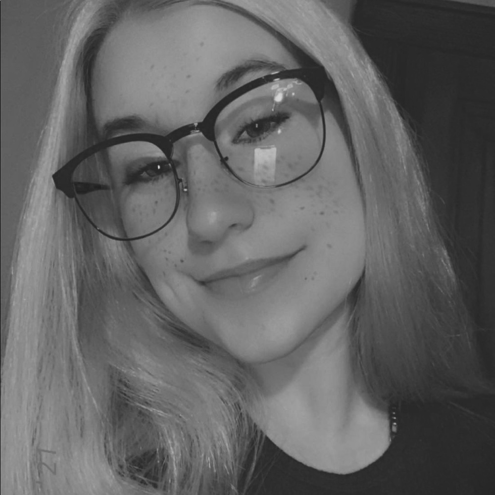 Meet your Posher, Jasmine